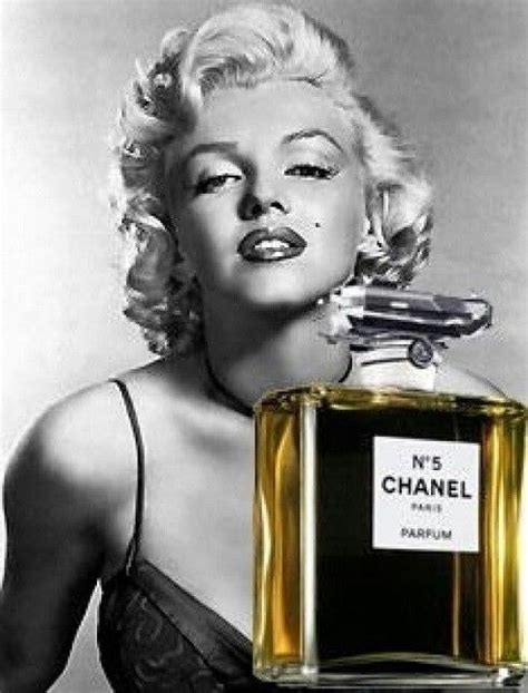 cadre marilyn monroe chanel no 5|marilyn monroe new model.